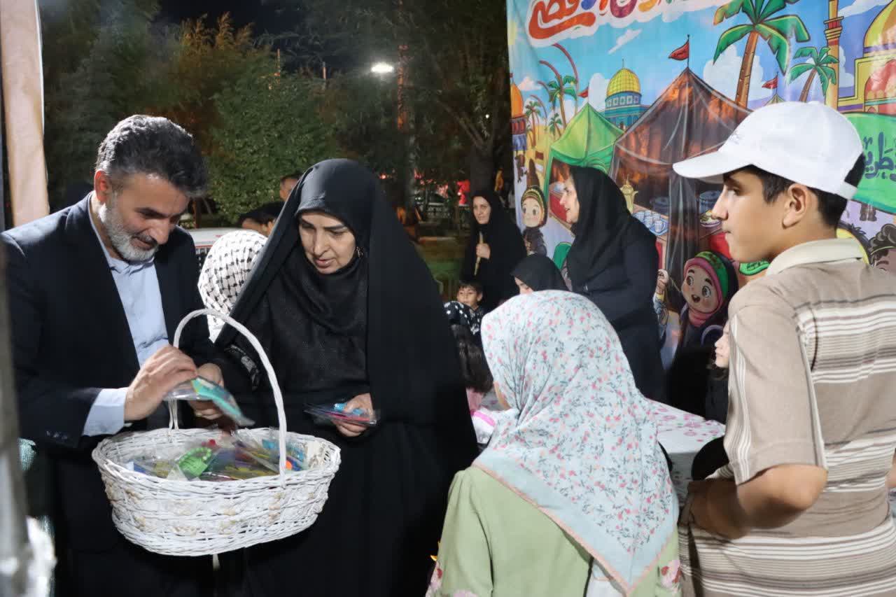 بازدید مدیرکل آفرینش‌های فرهنگی کانون از موکب «میهمانان کوچک امام حسین(ع)» در مرز تمرچین پیرانشهر
