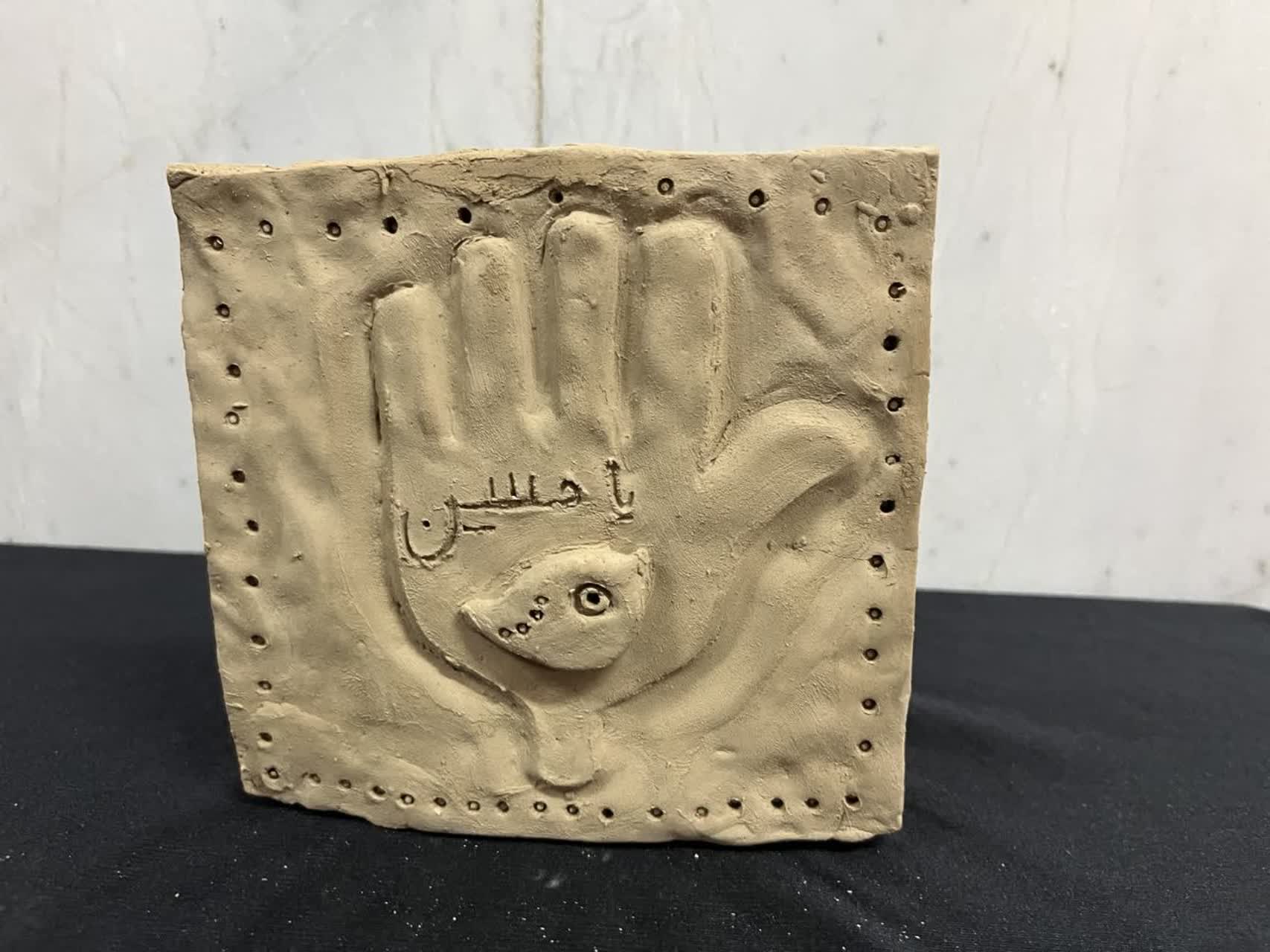 اجرای طرح «سایه مهربانی»؛ پیوند مفاهیم عاشورایی با هنر نقشبرجسته در مرکز میاندوآب