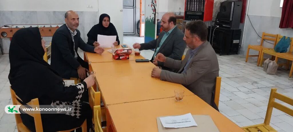 بازدید مدیرکل کانون استان مرکزی از دوره آموزشی مربیان پیش‌دبستانی در ساوه
