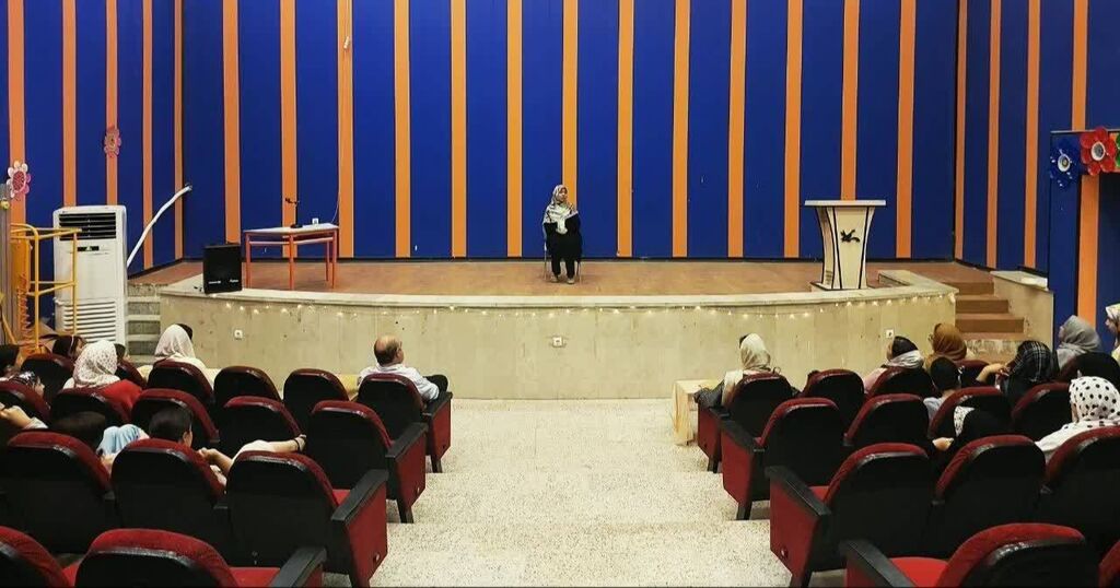 ویژه‌برنامه «به یاد بچه‌های میناب» در مرکز شماره ۱۱ کانون کرمانشاه برگزار شد