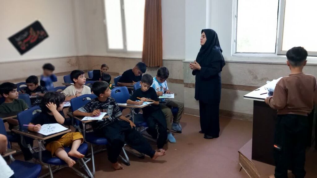 ویژهبرنامههای اربعین در مرکز کرندغرب برگزار شد