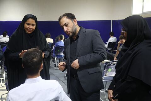 بازدید مدیرعامل و معاون وزیر از آزمون‌های نهایی هرمزگان