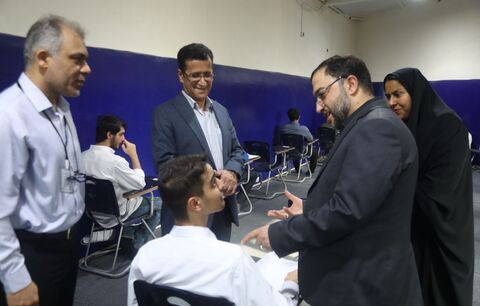 بازدید مدیرعامل و معاون وزیر از آزمون‌های نهایی هرمزگان