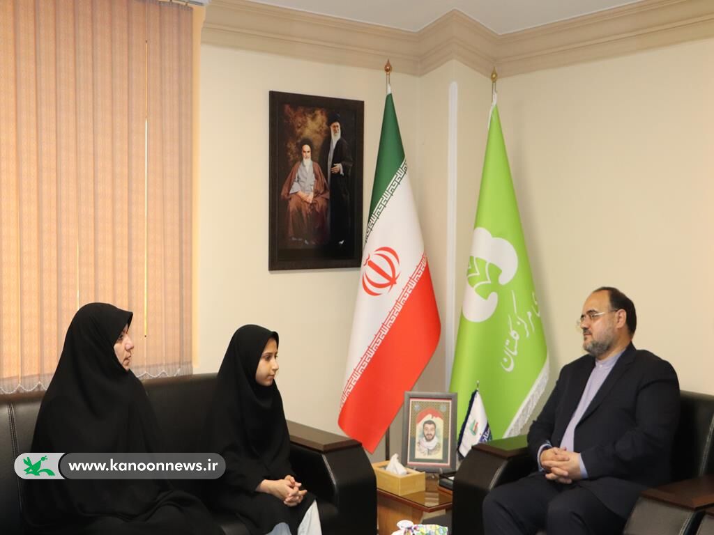 دیدار مدیرکل کانون گلستان با مدیرکل صداوسیما به مناسبت روز خبرنگار دیدار مدیرکل کانون گلستان با مدیرکل صداوسیما به مناسبت روز خبرنگار
