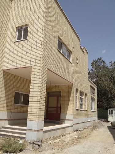 مدیرکل کانون پرورش فکری استان اصفهان به همراه فرماندار از پروژه در حال تکمیل کانون چادگان بازدید کردند؛ گامی بلند در مسیر تحقق عدالت فرهنگی