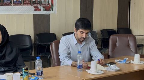 نشست مدیرعامل کانون با همکاران کانون استان هرمزگان