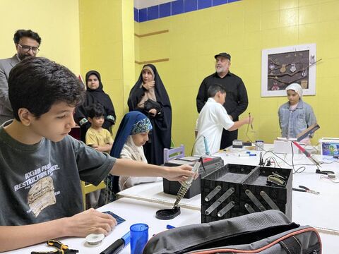 حضور هیات عالی کانون پرورش فکری در هرمزگان؛ بررسی فعالیت‌های فرهنگی، هنری و ادبی مراکز استان