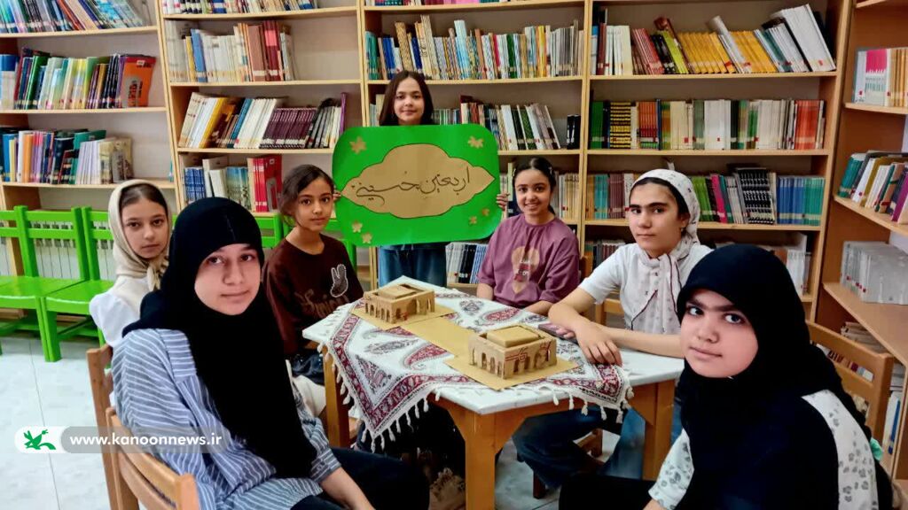 کودکان سلطانیه در مسیر کربلا؛ ساخت ماکت «بینالحرمین» به عشق زیارت کودکان سلطانیه در مسیر کربلا؛ ساخت ماکت «بینالحرمین» به عشق زیارت