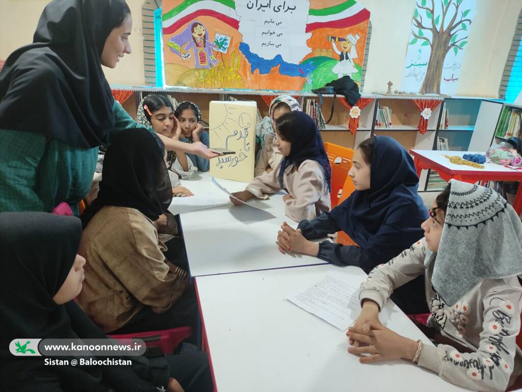 «ده قدم تا خورشید»؛ روایت اربعین با صدای کودکان و نوجوانان مرکز هیرمند(سیستان و بلوچستان)