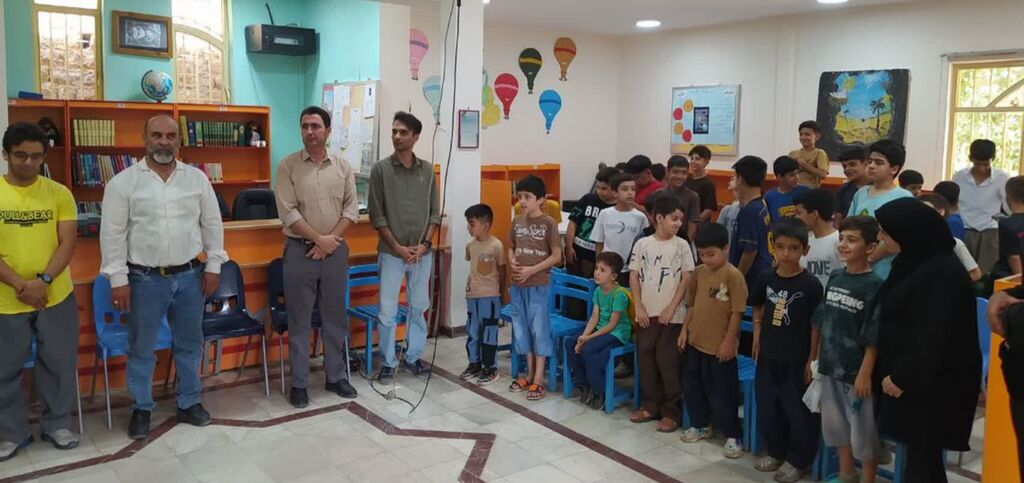 آیین بزرگداشت رهبر شهید در کانون نودشه برگزار شد