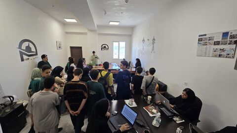 آموزش هوش مصنوعی برای اعضای نوجوان مراکز ساری