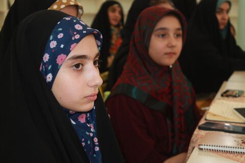 پنجاه‌وهشتمین نشست «صبا»؛ از شعرخوانی نوجوانان تا نقد و گفت‌وگو