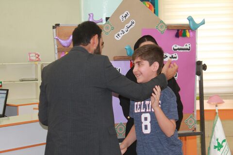 پنجاه‌وهشتمین نشست «صبا»؛ از شعرخوانی نوجوانان تا نقد و گفت‌وگو