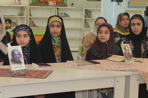 پنجاه‌وهشتمین نشست «صبا»؛ از شعرخوانی نوجوانان تا نقد و گفت‌وگو