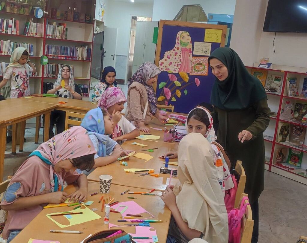 اجرای بسته فرهنگی هنری «نماز» برای نوخوانان و نونهالان در مرکز کانون شماره سه تبریز
