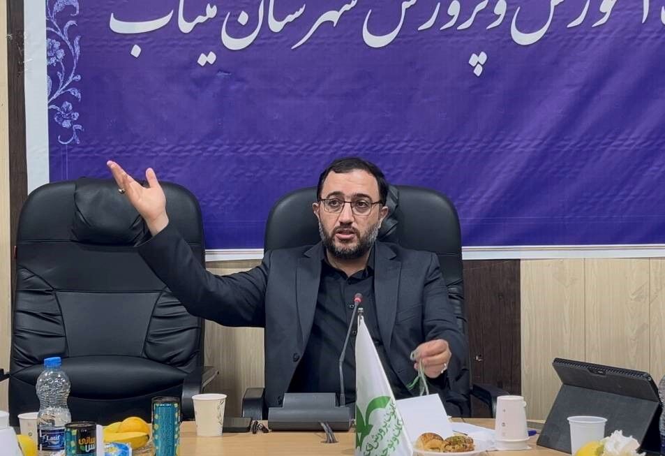 مربیان کانون، خباثت دشمن را با زبان فرهنگ و هنر به فرصت تربیتی تبدیل کنند