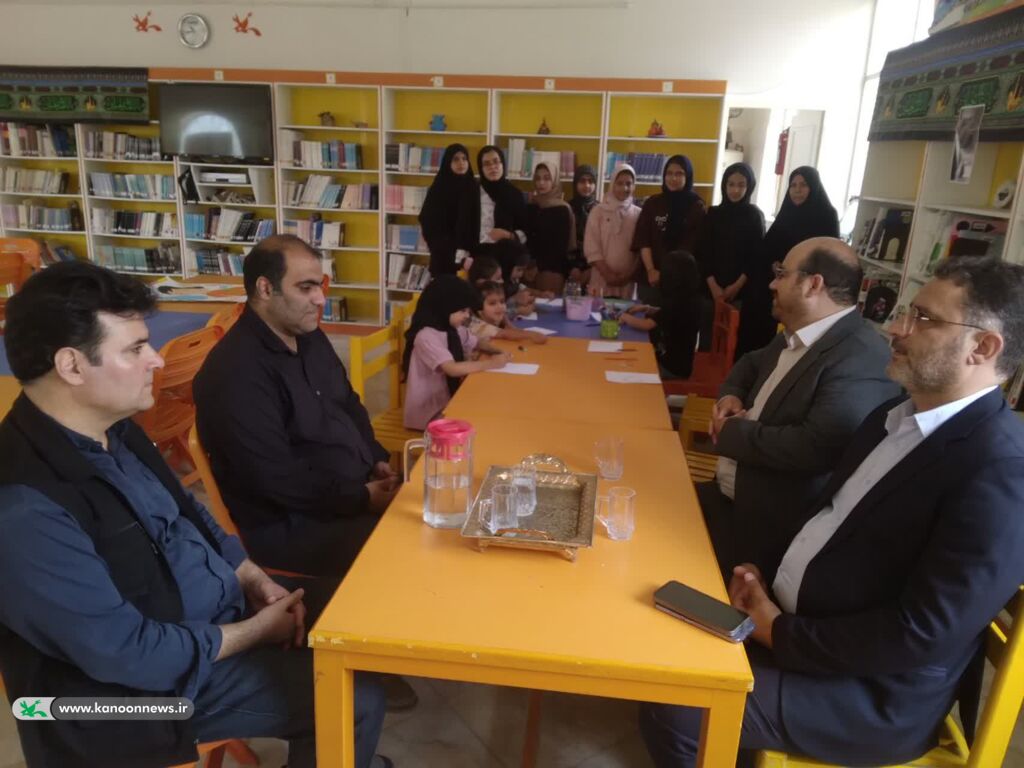 بازدید مدیرکل کانون استان مرکزی از مراکز شهرستان دلیجان