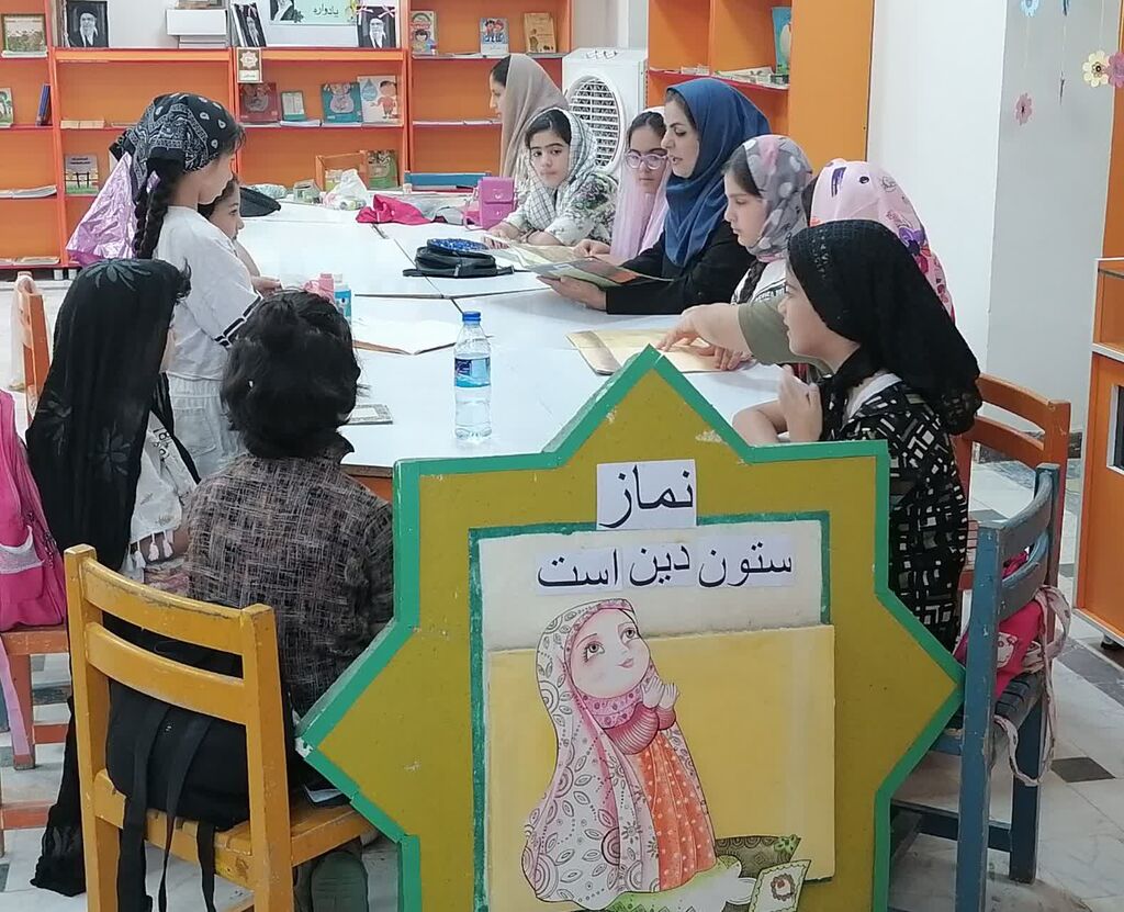 کرمانشاه. مرکز شماره ۵. نماز کارگاههای «دعا و نماز» در مرکز شماره ۵ کانون کرمانشاه برگزار شد