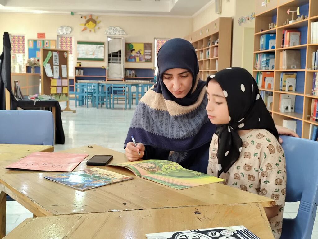 سمنان1405 «رادیو کانون سرخه»؛ جایی که کتابها به صدا در میآیند