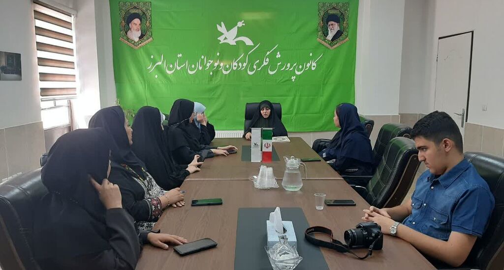 تقدیر از خبرنگاران نوجوان کانون استان البرز