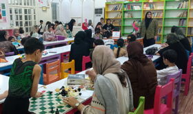 کارگاه «هم‌بازی و شادی، خانواده شاد» در مرکز برازجان