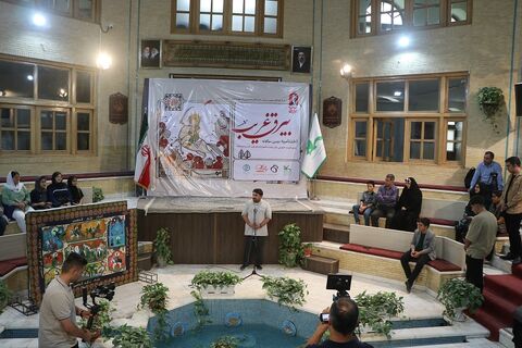 «بیرق غریب» در اصفهان برافراشته شد؛ روایت عاشورا به زبان هنر کودکان و نوجوانان/ گزارش تصویری روز دوم