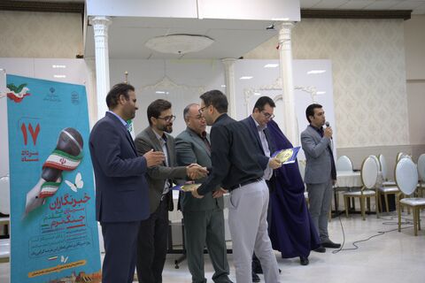 تجلیل از اهالی رسانه