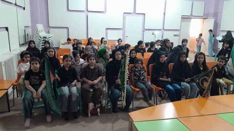 ویژه‌برنامه‌های فرهنگی، هنری و ادبی دهه آخر صفر در مراکز کانون استان اصفهان برگزار شد