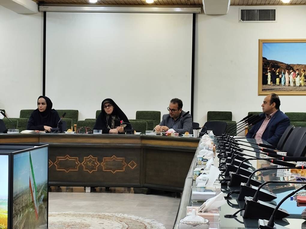 هنر معاصر؛ فرصتی برای پرورش خلاقیت و نگاه تازه در آموزش کودک و نوجوان