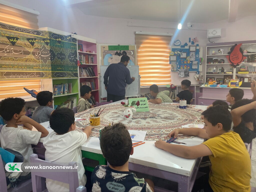 اعضا مراکز فرهنگی‌هنری اهرم و سیراف با اصول خبرنگاری آشنا شدند