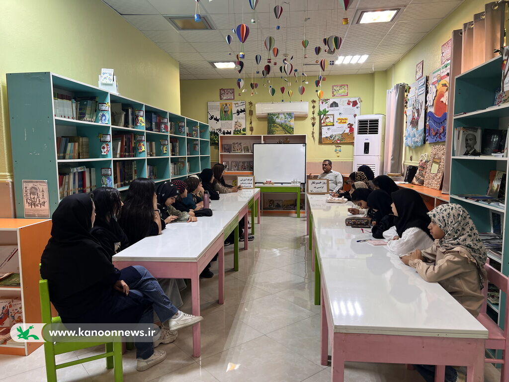 اعضا مراکز فرهنگیهنری اهرم و سیراف با اصول خبرنگاری آشنا شدند