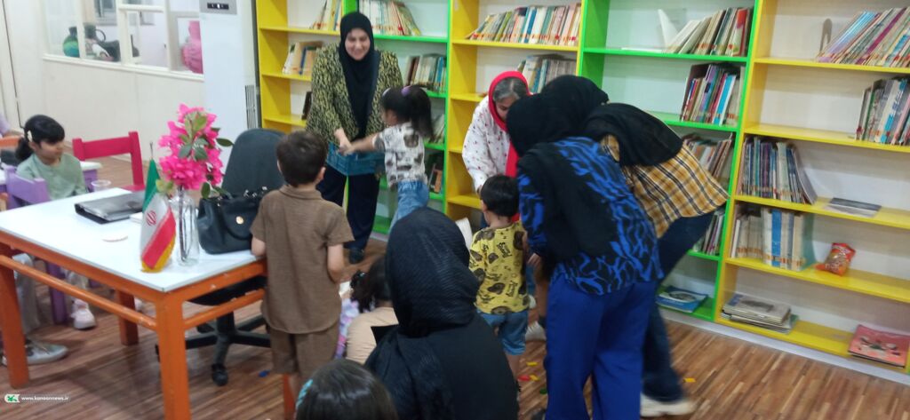 کارگاه «هم‌بازی و شادی، خانواده شاد» در مرکز برازجان