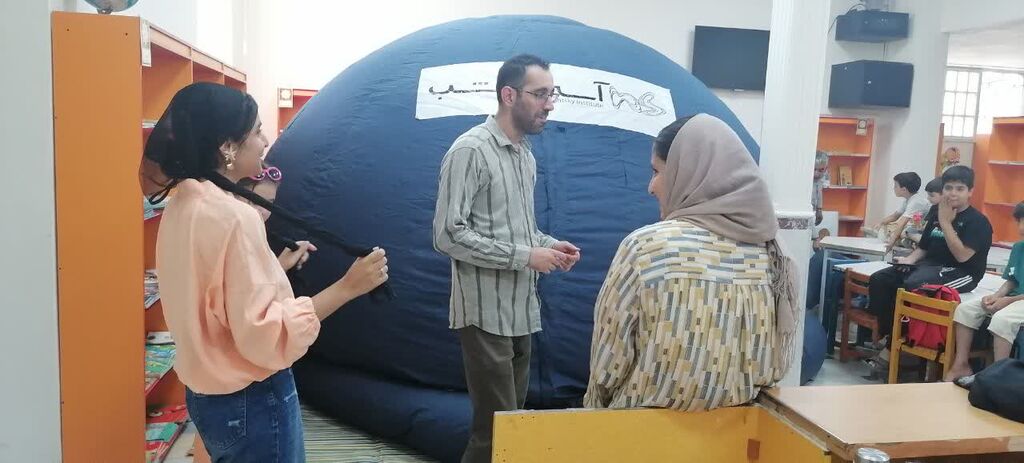برپایی آسماننما در مرکز شماره ۵ کانون کرمانشاه
