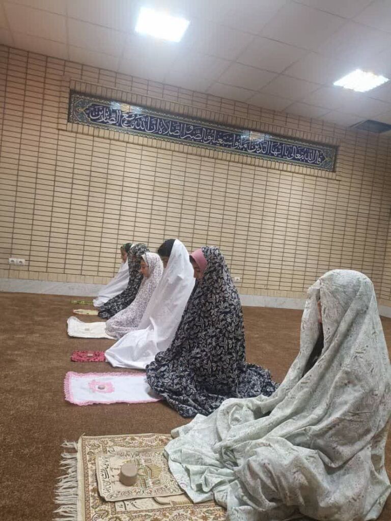 اجرای برنامههای نمازمحور در مرکز شماره ۱۴ کانون کرمانشاه