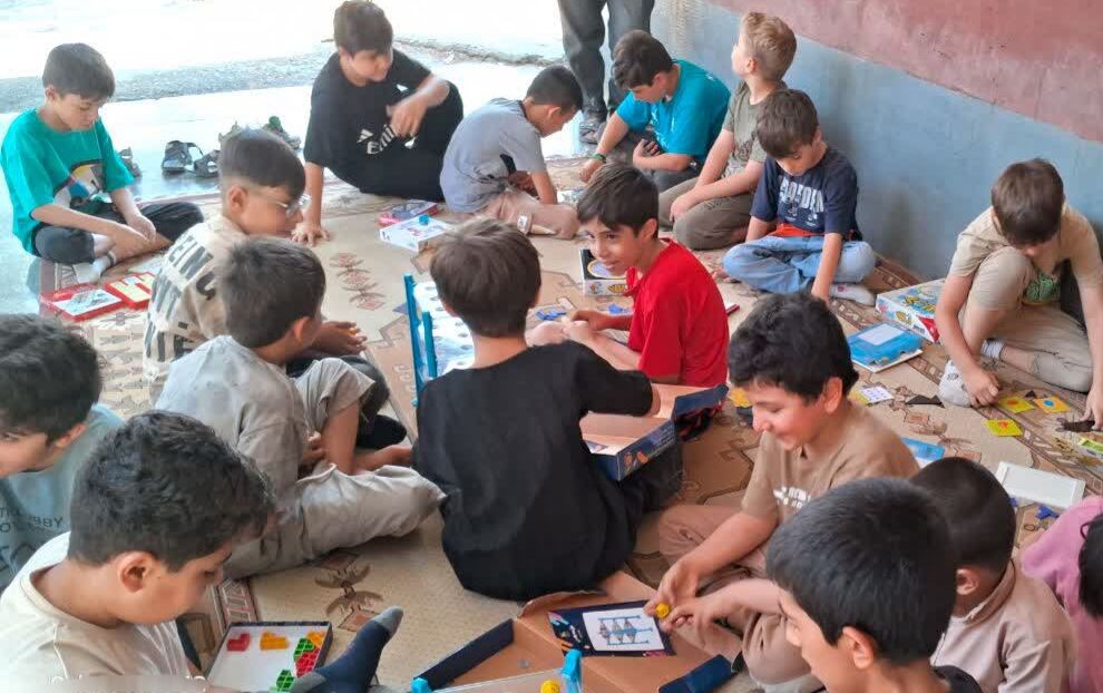 کرمانشاه. کنگاور. بازی طرح «بازیکا» با محوریت بازیهای خلاق و رومیزی در مرکز کنگاور اجرا شد