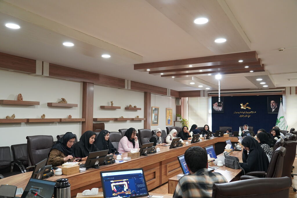 کارگاه تربیتی «منِ ۴۰ ساله» برگزار شد