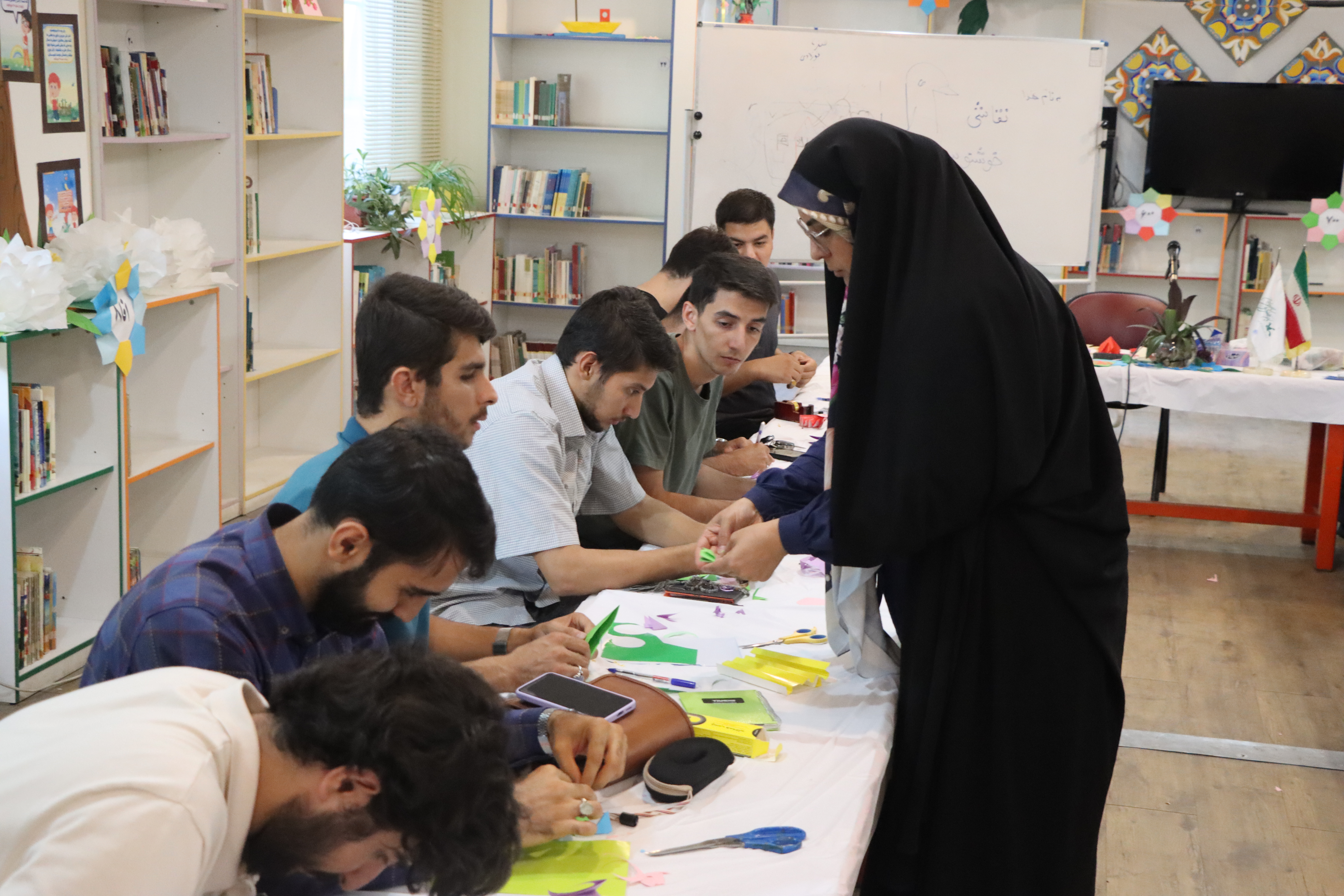 مهارتآموزی برای کار با کودک و نوجوان در کانون