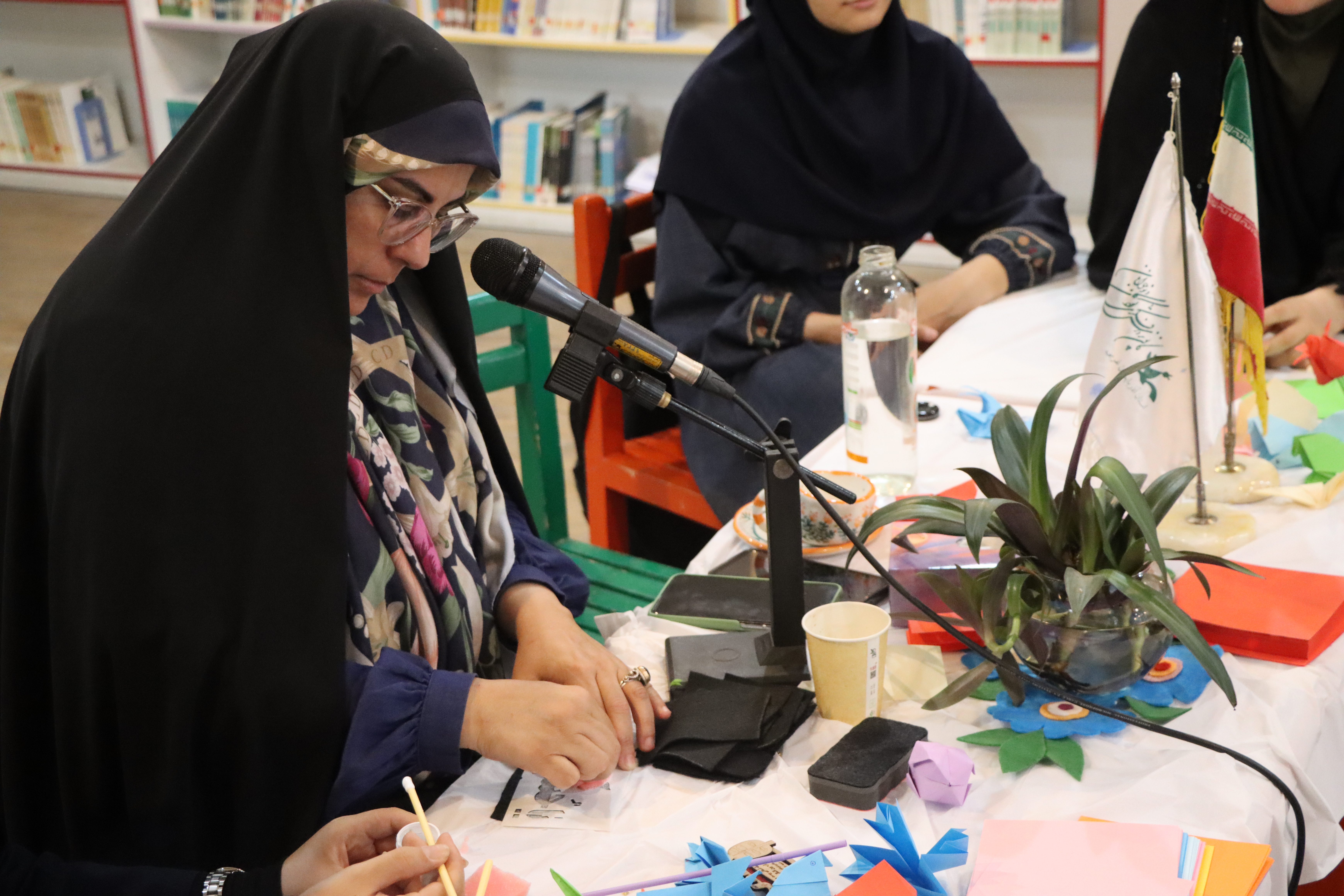 مهارتآموزی برای کار با کودک و نوجوان در کانون