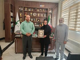 دیدار مدیرکل کانون استان مرکزی با خبرنگار حوزه علم‌وفناوری