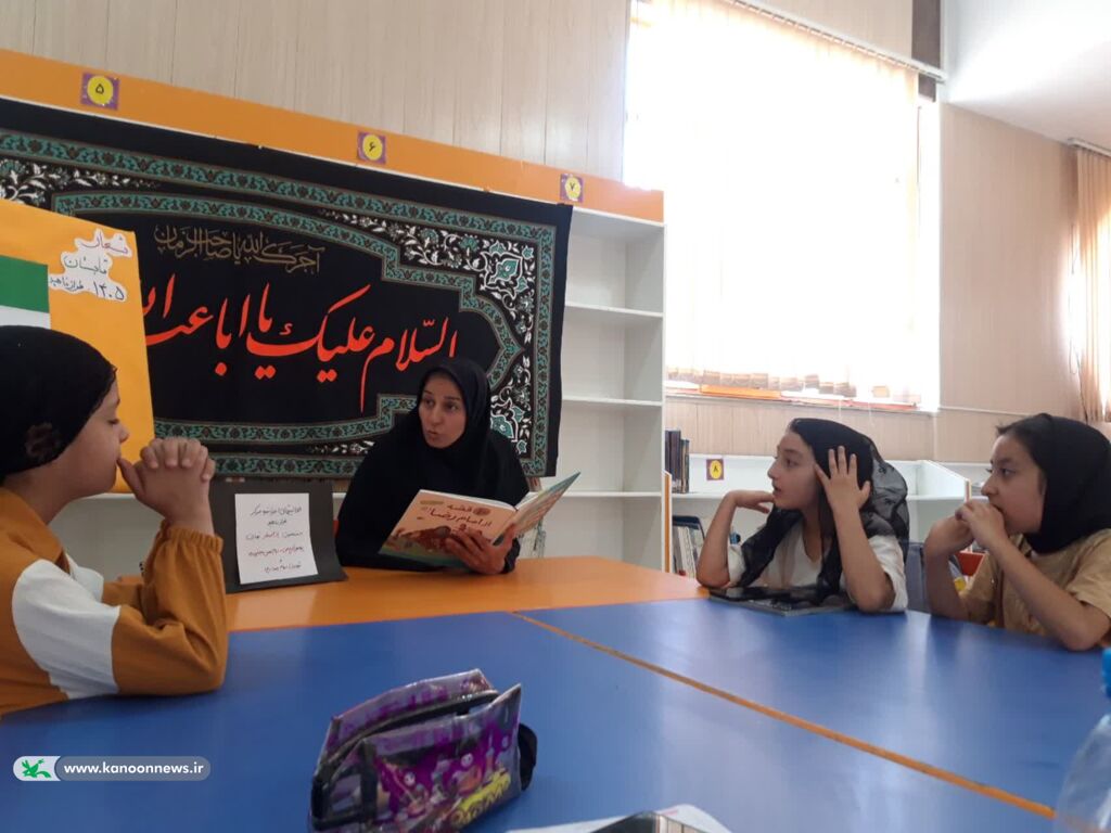تجلی ارادت به پیامبر مهربانی و امام رئوف در مراکز کانون استان مرکزی
