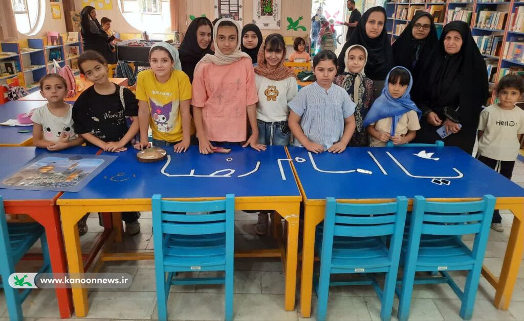تجلی ارادت به پیامبر مهربانی و امام رئوف در مراکز کانون استان مرکزی