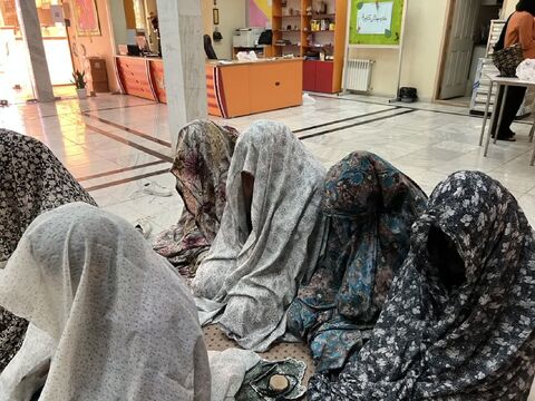 کرمانشاه . آموزش نماز و احکام