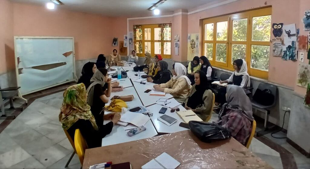کارگاه‌های تربیت‌مدرس شعر و داستان در کانون کرمانشاه