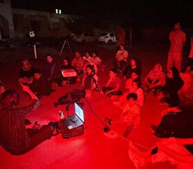 رصد آسمان شب و تماشای بارش برساوشی در سیستان و بلوچستان