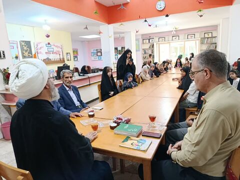 بازدید امام جمعه کاشمر از مرکز فرهنگی، هنری کانون