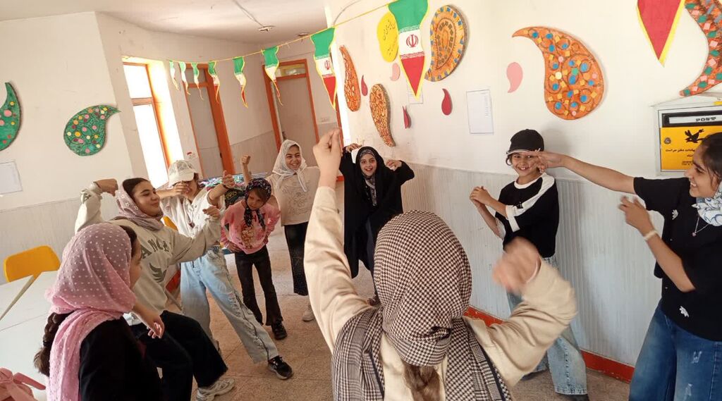کرمانشاه. هوانیروز. بازی نشاطآفرینی با «بازیکا» در مرکز هوانیروز کانون کرمانشاه
