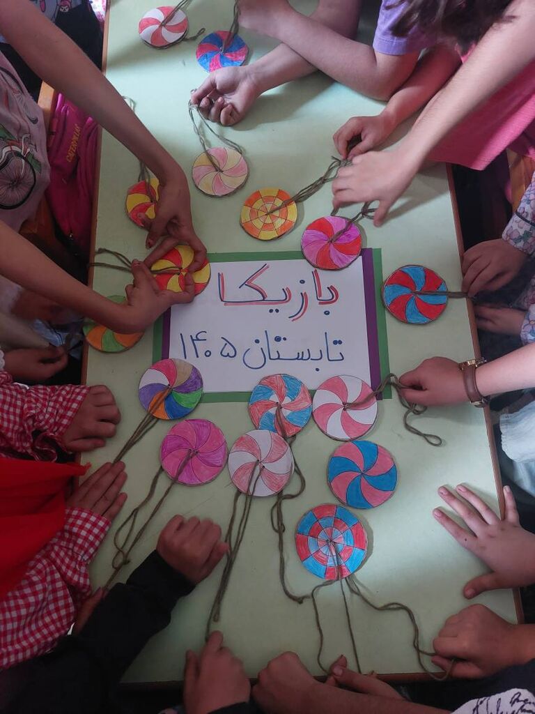 اعضای کانون شماره دو گرگان بازیهای خودشان را میسازند