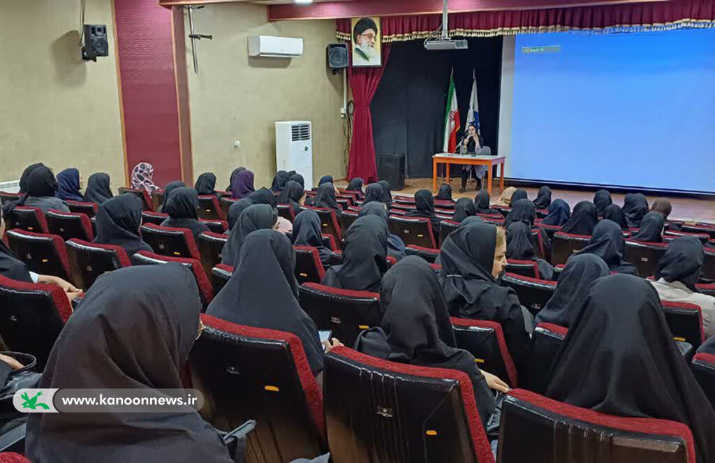 برگزاری سومین دوره توانمندسازی مربیان پیشدبستانی درکانون لرستان