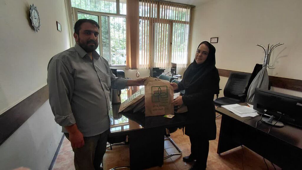 اجراشدن طرح امانتدهی کتابهای کانون به فرزندان کارکنان ادارات در همدان