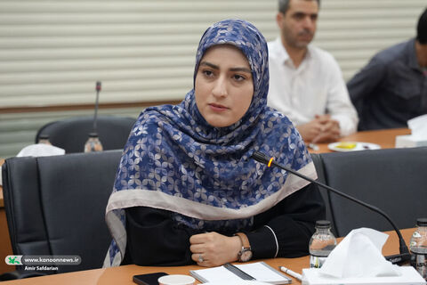 نشست مدیرعامل کانون با شرکت‌های خلاق و دانش‌بنیان اصفهان